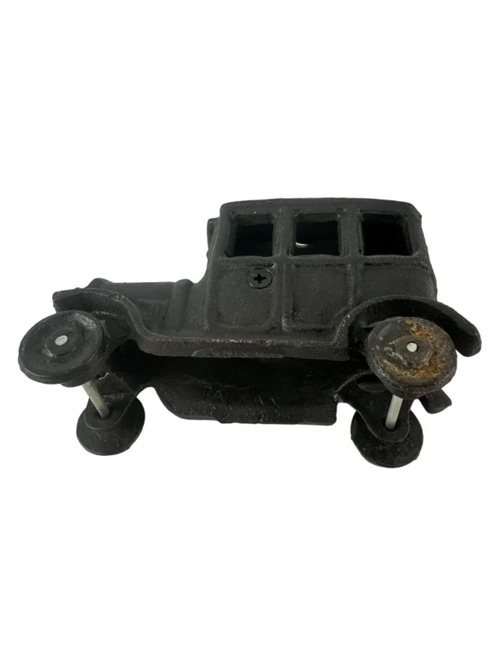 Cast Iron Ford Model T Sedan Made in Taiwan